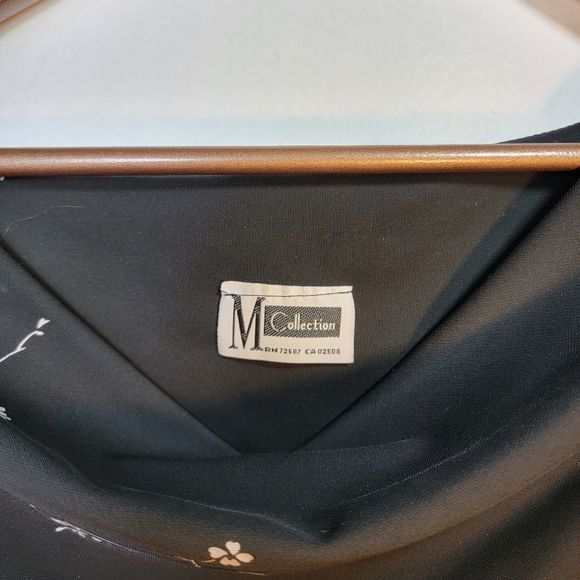 M Collection cowl-neck cropped floral print black top - Picture 5 of 6